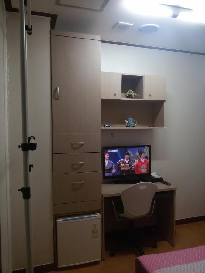 I Want Livingtel Hotel ยงอิน ภายนอก รูปภาพ